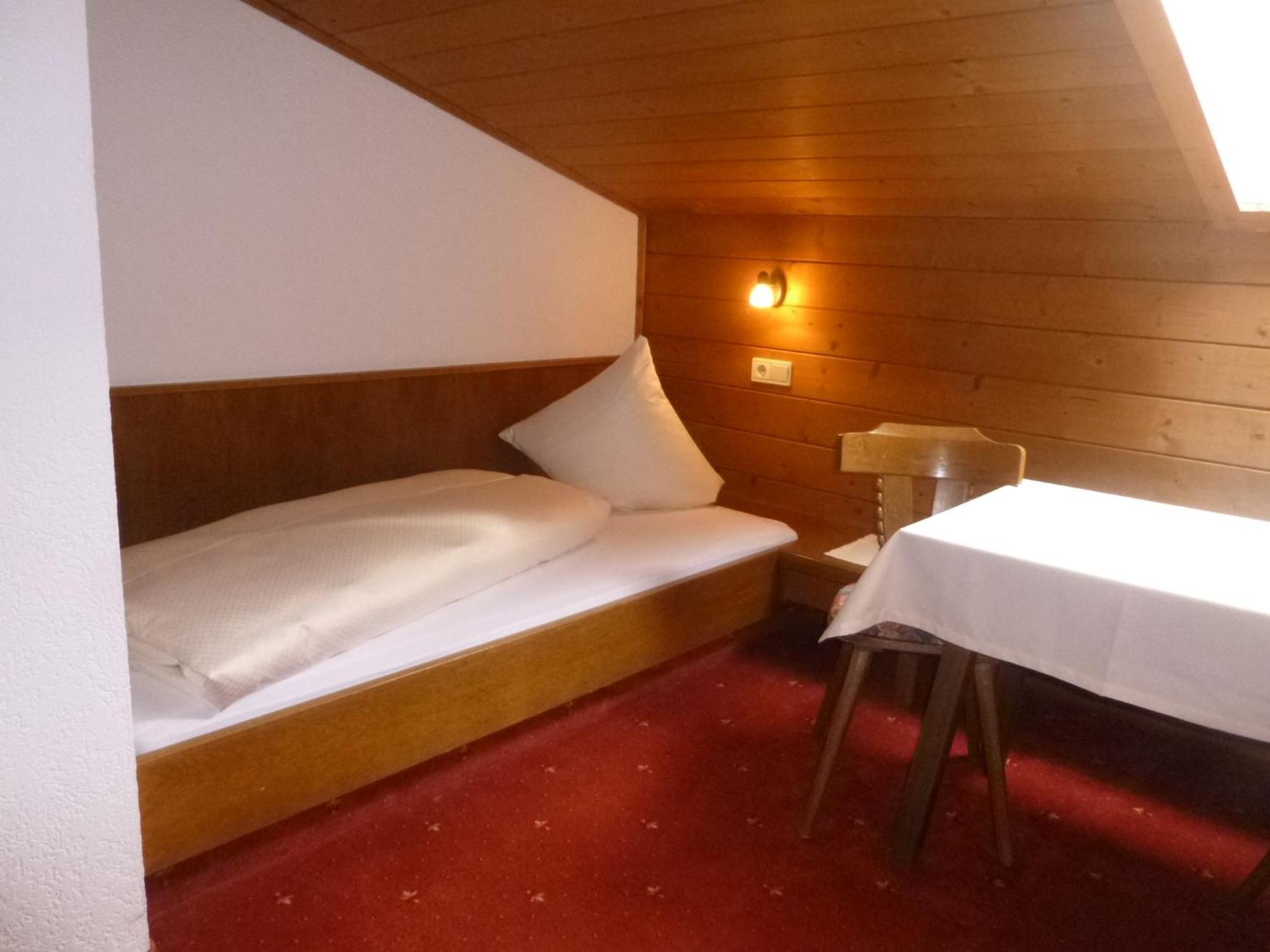 カップルHaus Wildbachアパートメント 部屋 写真