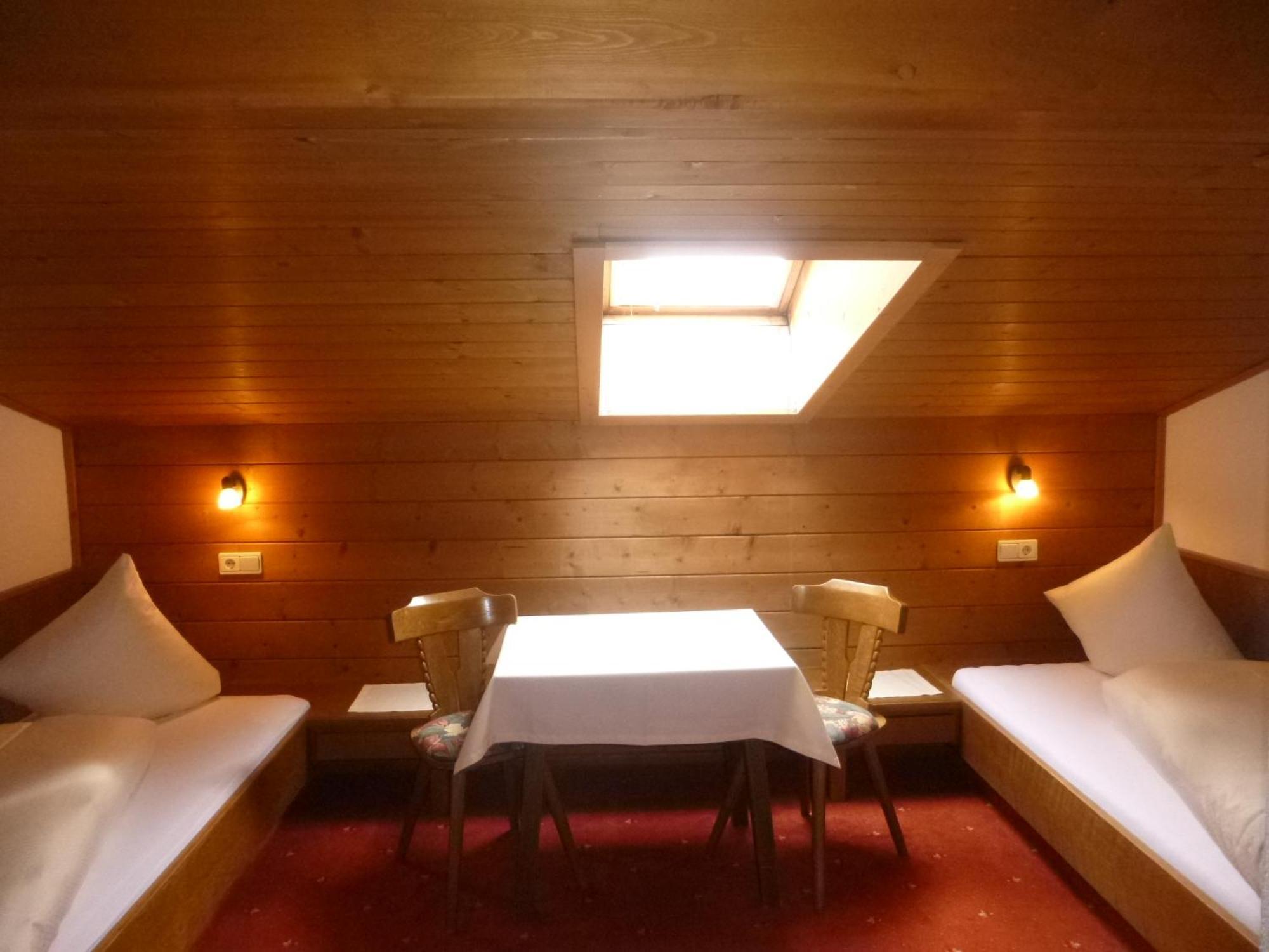 カップルHaus Wildbachアパートメント 部屋 写真